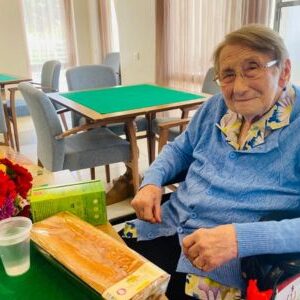 Shabbat Food Packages for Holocaust Survivors